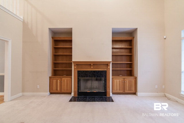 636 Southern Way Daphne, AL 36527 - Photo 3 of 34 Living Room