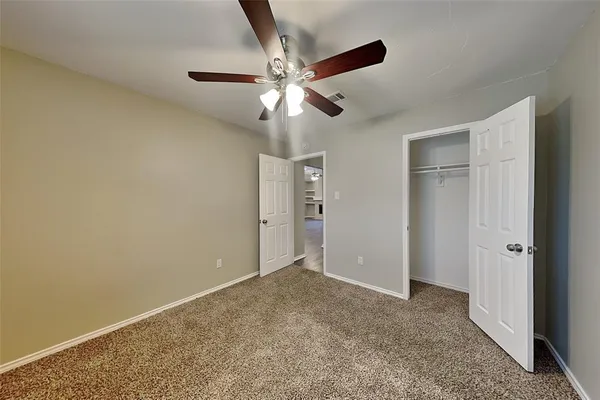 $1,945 | 6901 Club Creek Drive, Fort Worth, TX 76137