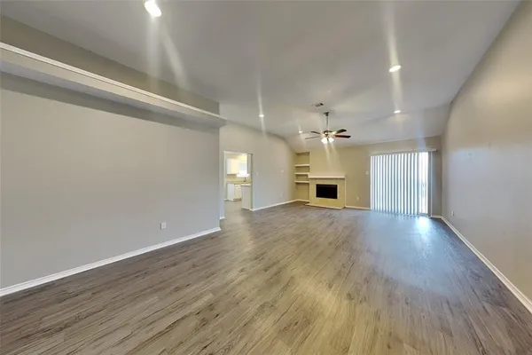 $1,945 | 6901 Club Creek Drive, Fort Worth, TX 76137