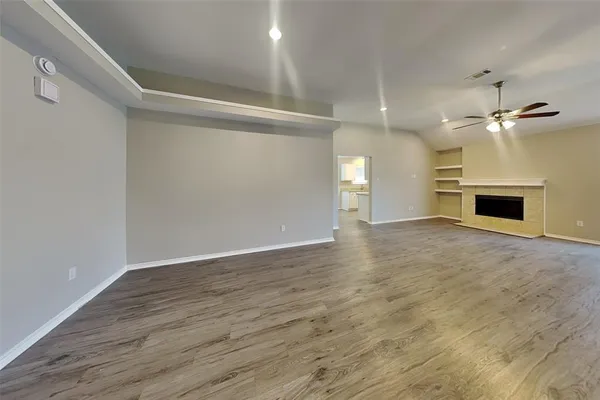 $1,945 | 6901 Club Creek Drive, Fort Worth, TX 76137