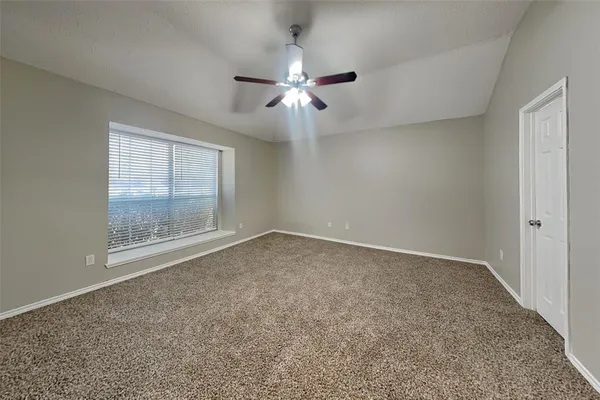 $1,945 | 6901 Club Creek Drive, Fort Worth, TX 76137