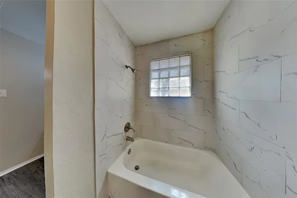 $1,945 | 6901 Club Creek Drive, Fort Worth, TX 76137