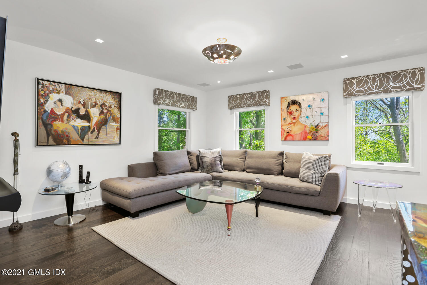 1 Old Church Road, Unit 7 Greenwich, CT 06830 - Photo 16 of 42 a living room with furniture and a large window