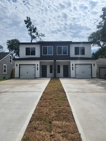 $1,825 | 316 Sandra Street, Unit A, Conroe, TX 77301