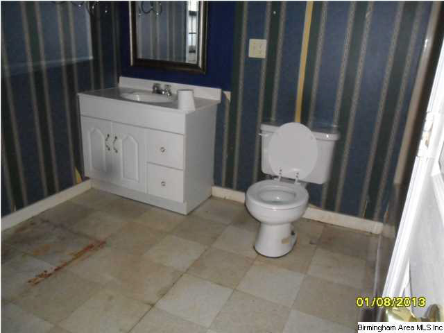 68 County Road 213 Calera, AL 35040 - Photo 5 of 8