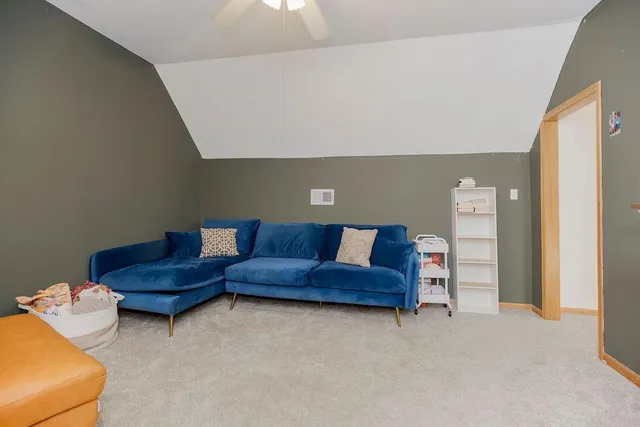 $239,990 | 604 North Independence Street, Harrisonville, MO 64701