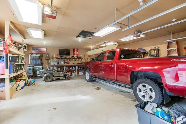 $239,990 | 604 North Independence Street, Harrisonville, MO 64701