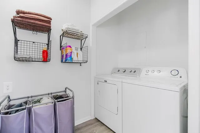 $239,990 | 604 North Independence Street, Harrisonville, MO 64701