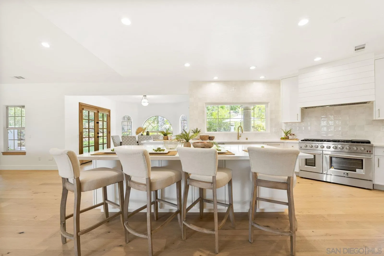 17601 Valle Verde Road Poway, CA 92064 - Photo 31 of 59 Gallery Image 31