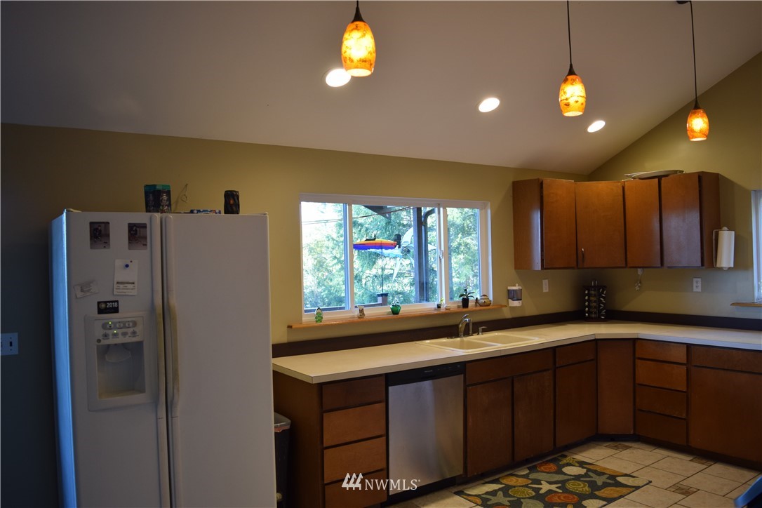 70 East Graham Road Belfair, WA 98528 - Photo 6 of 15 Gallery Image 6