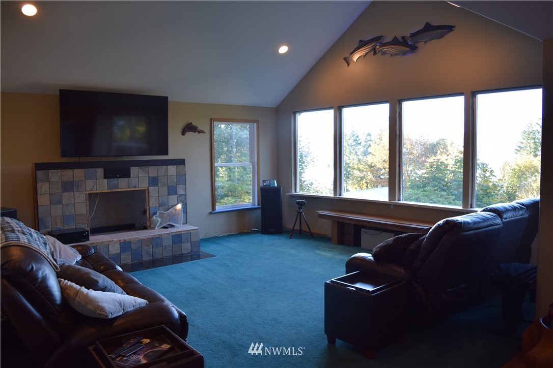 70 East Graham Road Belfair, WA 98528 - Photo 8 of 15 Gallery Image 8