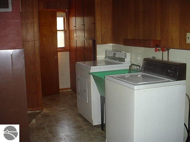 2524 Arenac State Road Standish, MI 48658 - Photo 7 of 9 1751902-6.JPG