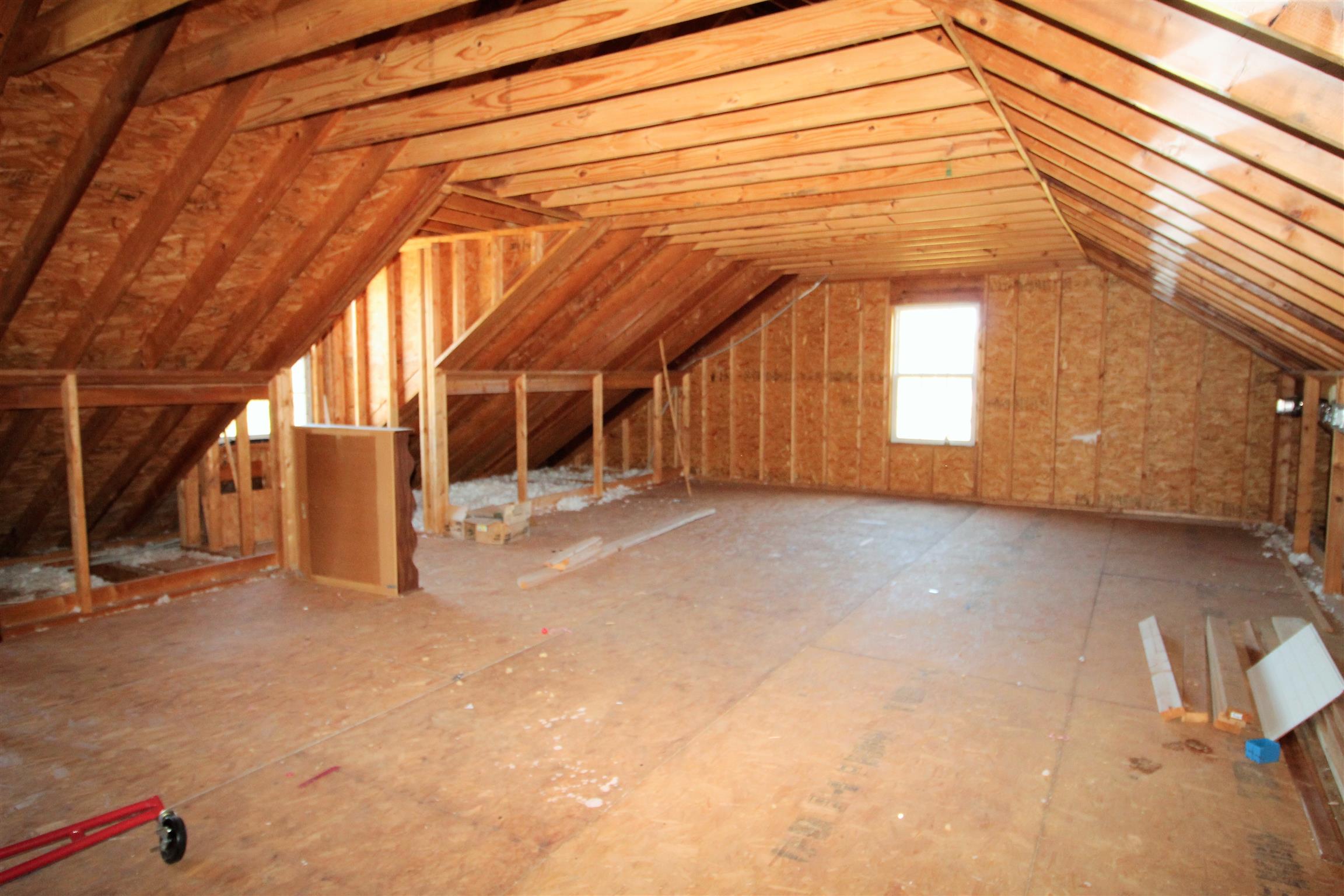 126 Sara Dilton Road Murfreesboro, TN 37127 - Photo 19 of 22 Almost 1200 additional square feet of attic square footage