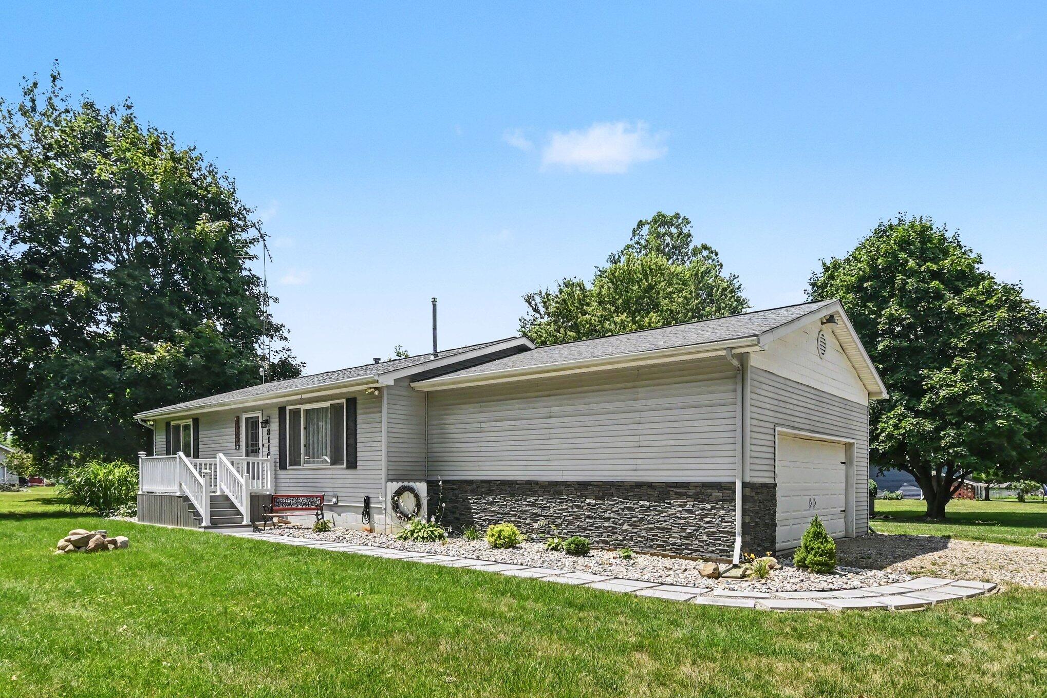 8116 Hyde Road Clarklake, MI 49234 - Photo 4 of 31 004_file_2064