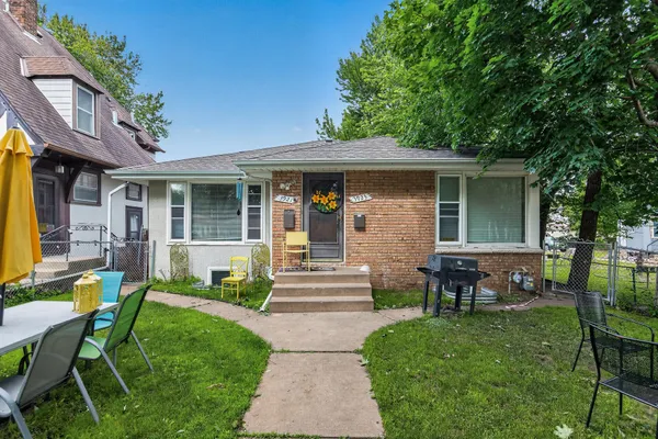 $399,900 | 3921 North Lyndale Avenue, Minneapolis, MN 55412