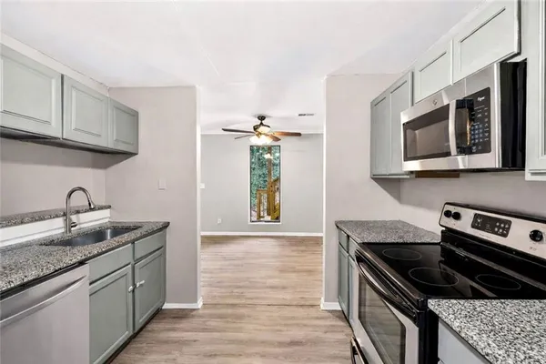 $1,550 | 5537 Mountain Springs Circle, Stone Mountain, GA 30088