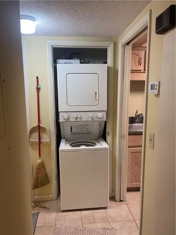 $1,800 | 800 Mallery Street, Unit 61, St. Simons Island, GA 31522