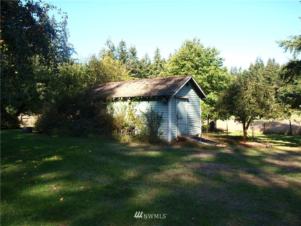 2182 Northwest Rude Road Poulsbo, WA 98370 - Photo 12 of 25 Gallery Image 12