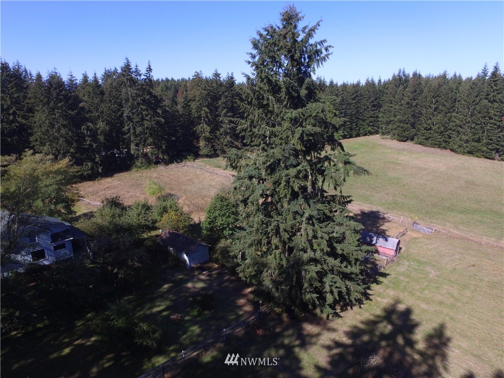2182 Northwest Rude Road Poulsbo, WA 98370 - Photo 18 of 25 Gallery Image 18