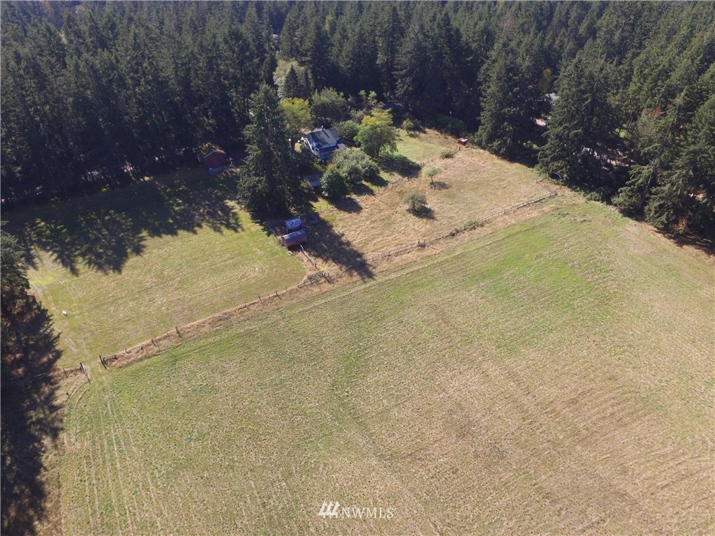 2182 Northwest Rude Road Poulsbo, WA 98370 - Photo 19 of 25 Gallery Image 19