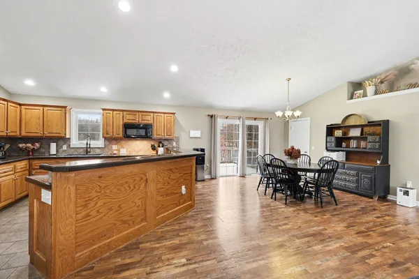 $427,500 | 13396 Lincoln Lake Avenue Northeast, Gowen, MI 49326