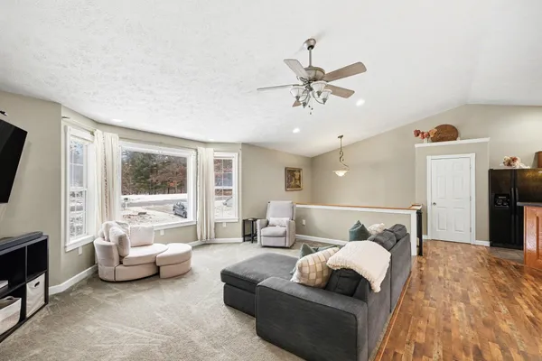 $427,500 | 13396 Lincoln Lake Avenue Northeast, Gowen, MI 49326