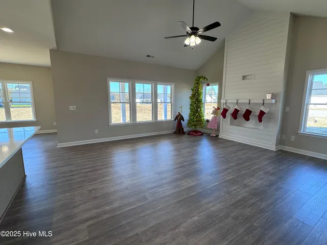 $306,900 | 3670 Drew Farmer Road, La Grange, NC 28551