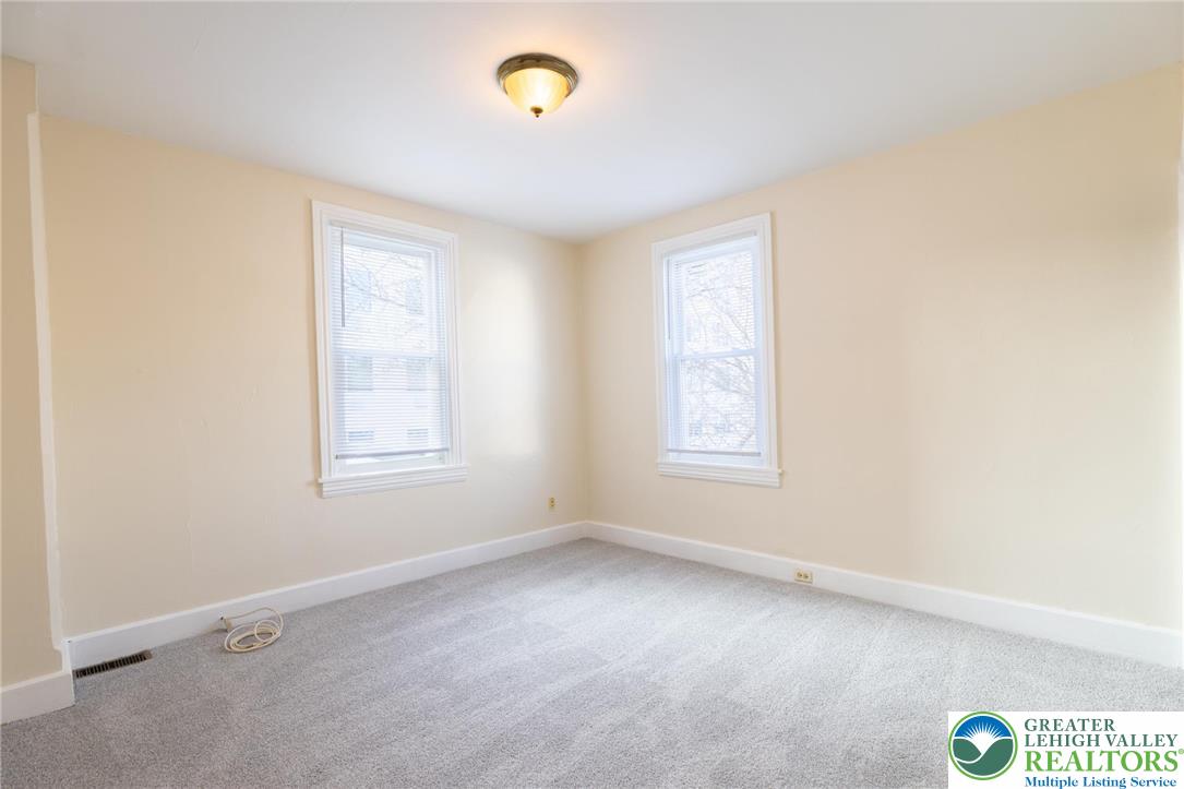 32 West Raspberry Street Bethlehem, PA 18018 - Photo 11 of 17 an empty room with windows
