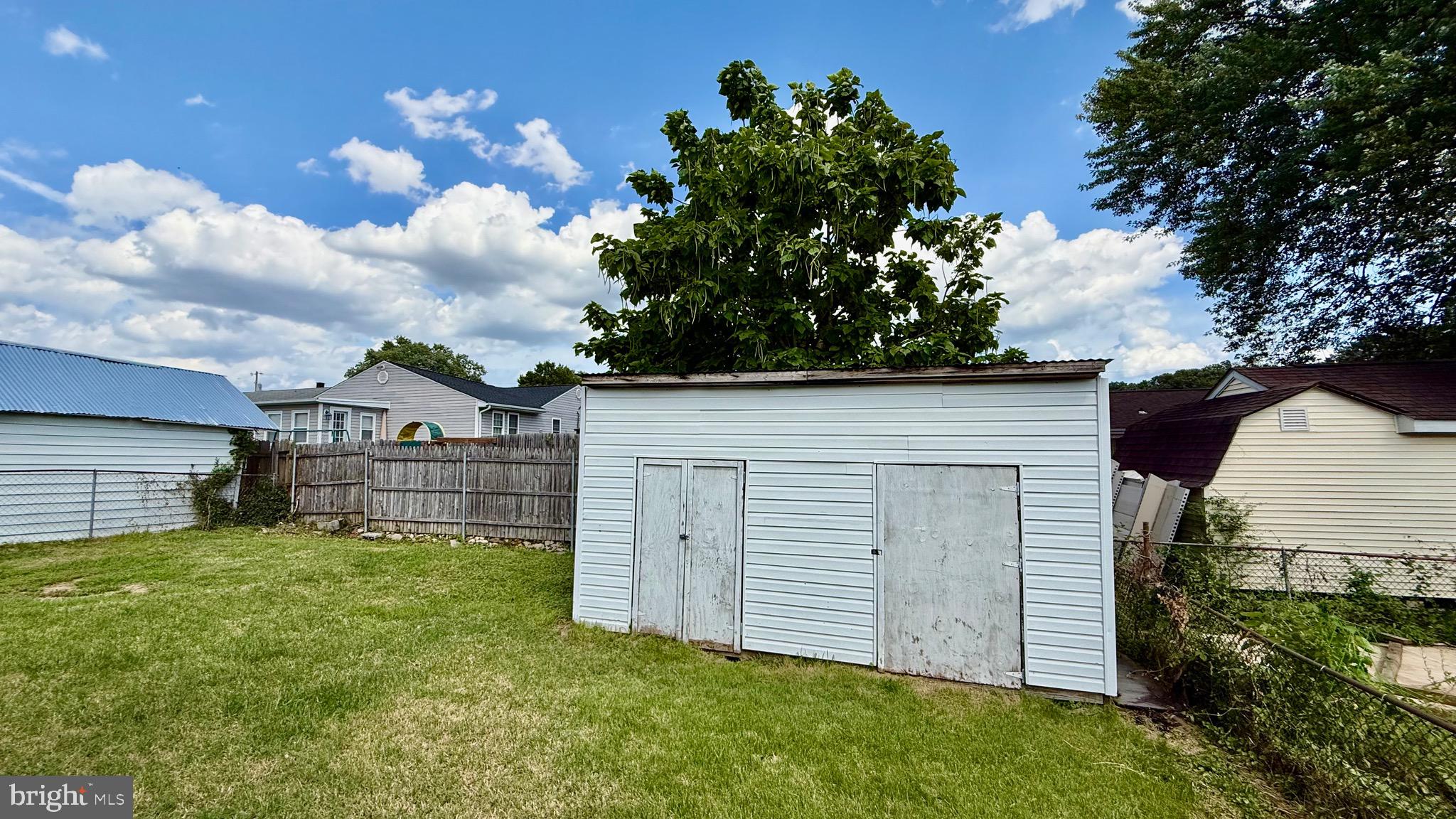 2429 Brunswick Road Baltimore, MD 21227 - Photo 25 of 29 Gallery Image 25