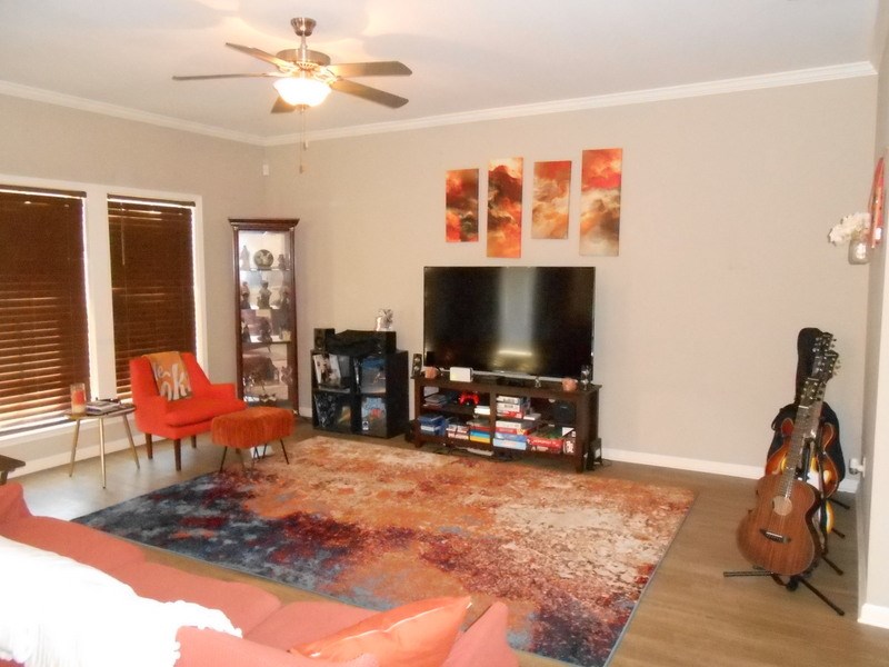 321 Firefly Court Dothan, AL 36301 - Photo 3 of 15