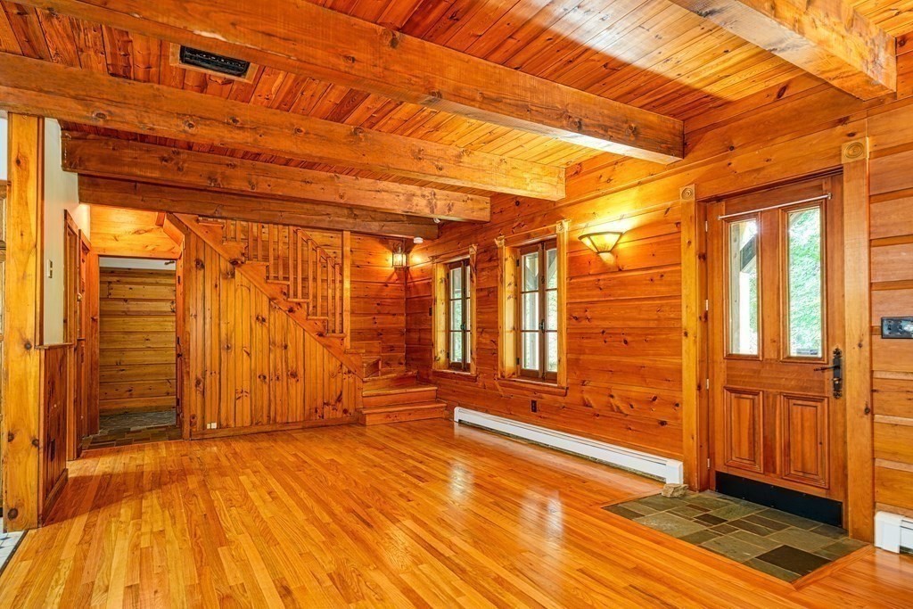 49 Rockmeadow Road Uxbridge, MA 01569 - Photo 3 of 24 Gallery Image 3