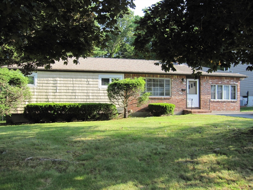 15 Lilian Road Framingham, MA 01701 - Photo 1 of 17