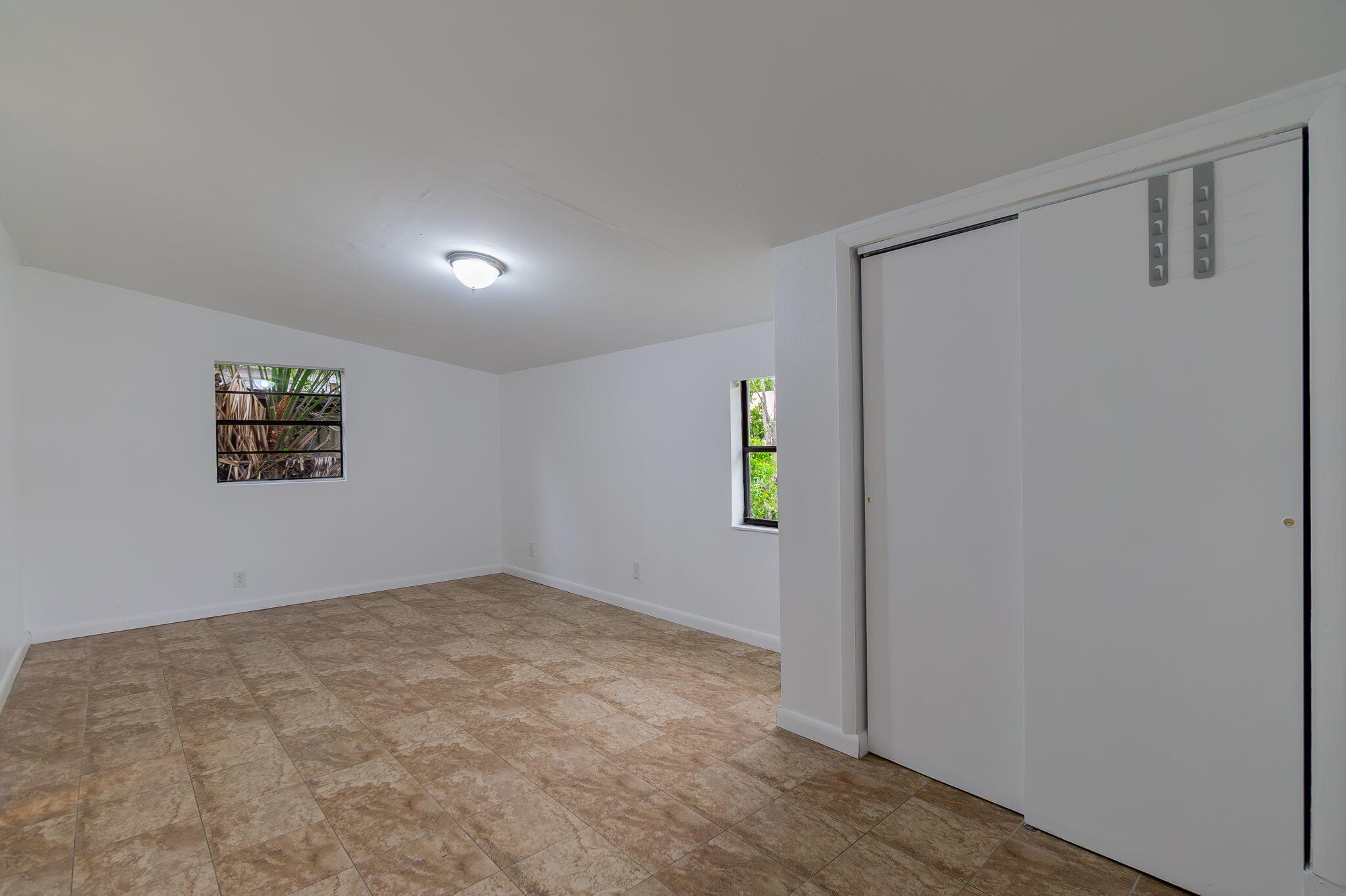904 Southeast 16th Street Stuart, FL 34994 - Photo 17 of 27 4th Bedroom