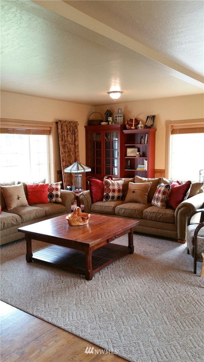 2990 Hanson Road Ellensburg, WA 98926 - Photo 3 of 22 Gallery Image 3