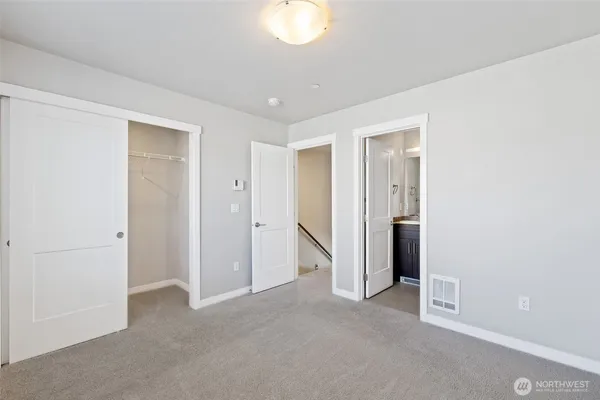 $2,500 | 3230 148th Street Southwest, Unit B4, Lynnwood, WA 98087