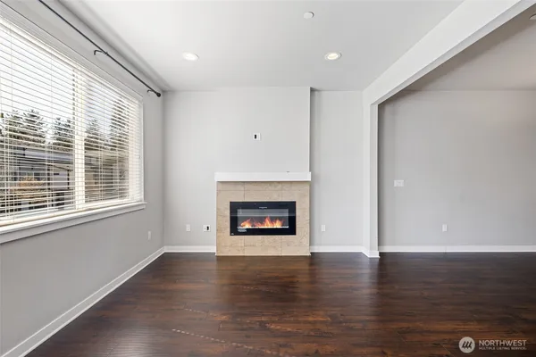 $2,500 | 3230 148th Street Southwest, Unit B4, Lynnwood, WA 98087