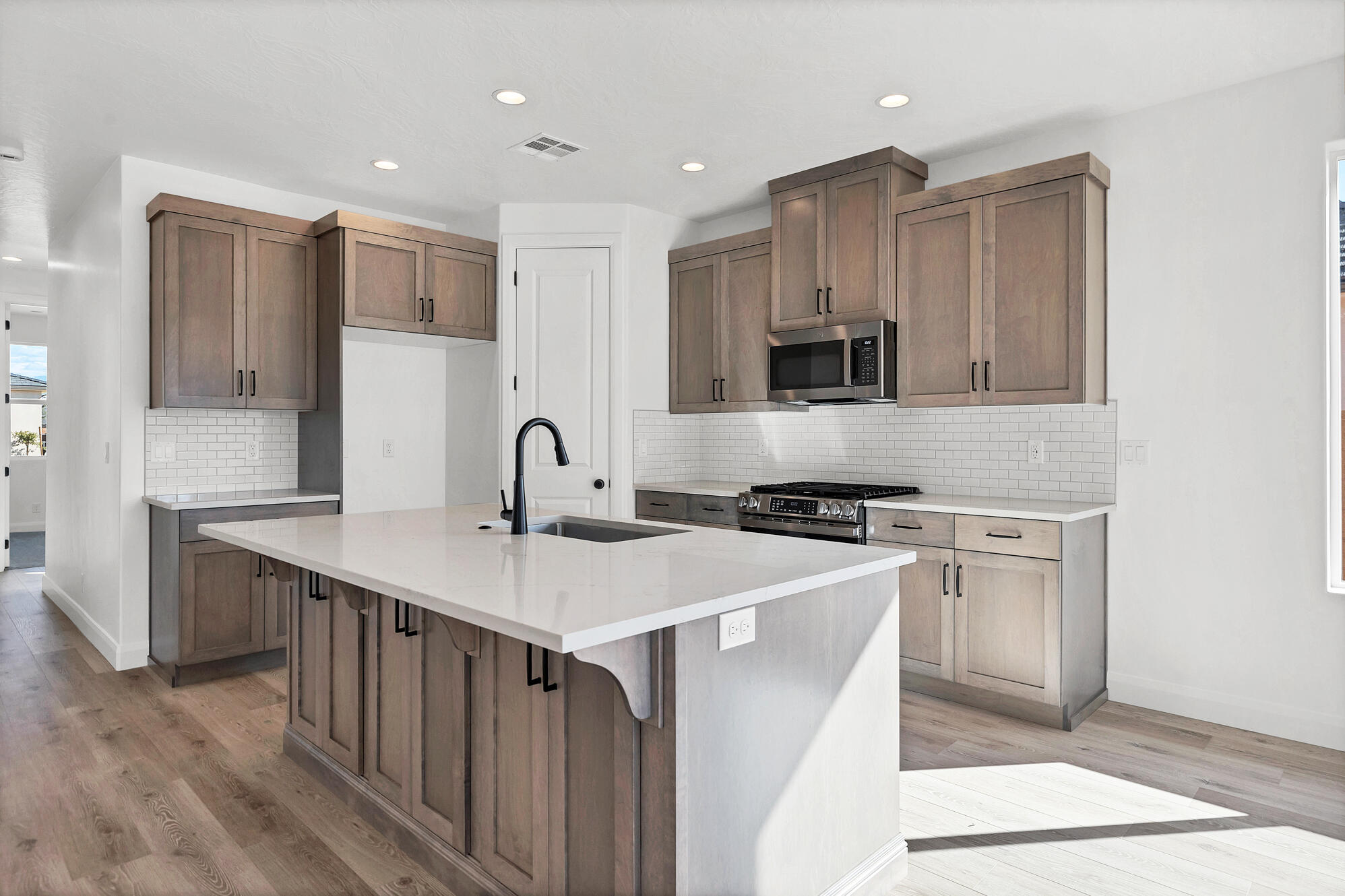 4667 West 2870 South Hurricane, UT 84737 - Photo 12 of 20 _B2A9916