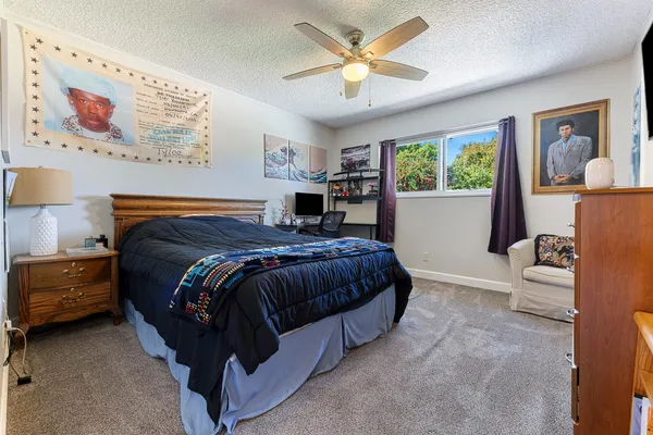 $499,900 | 872 East Spruce Avenue, Fresno, CA 93720