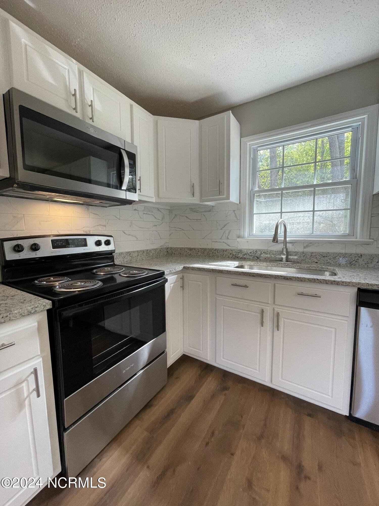1076 Shepherd Road Robersonville, NC 27871 - Photo 13 of 41 Kitchen