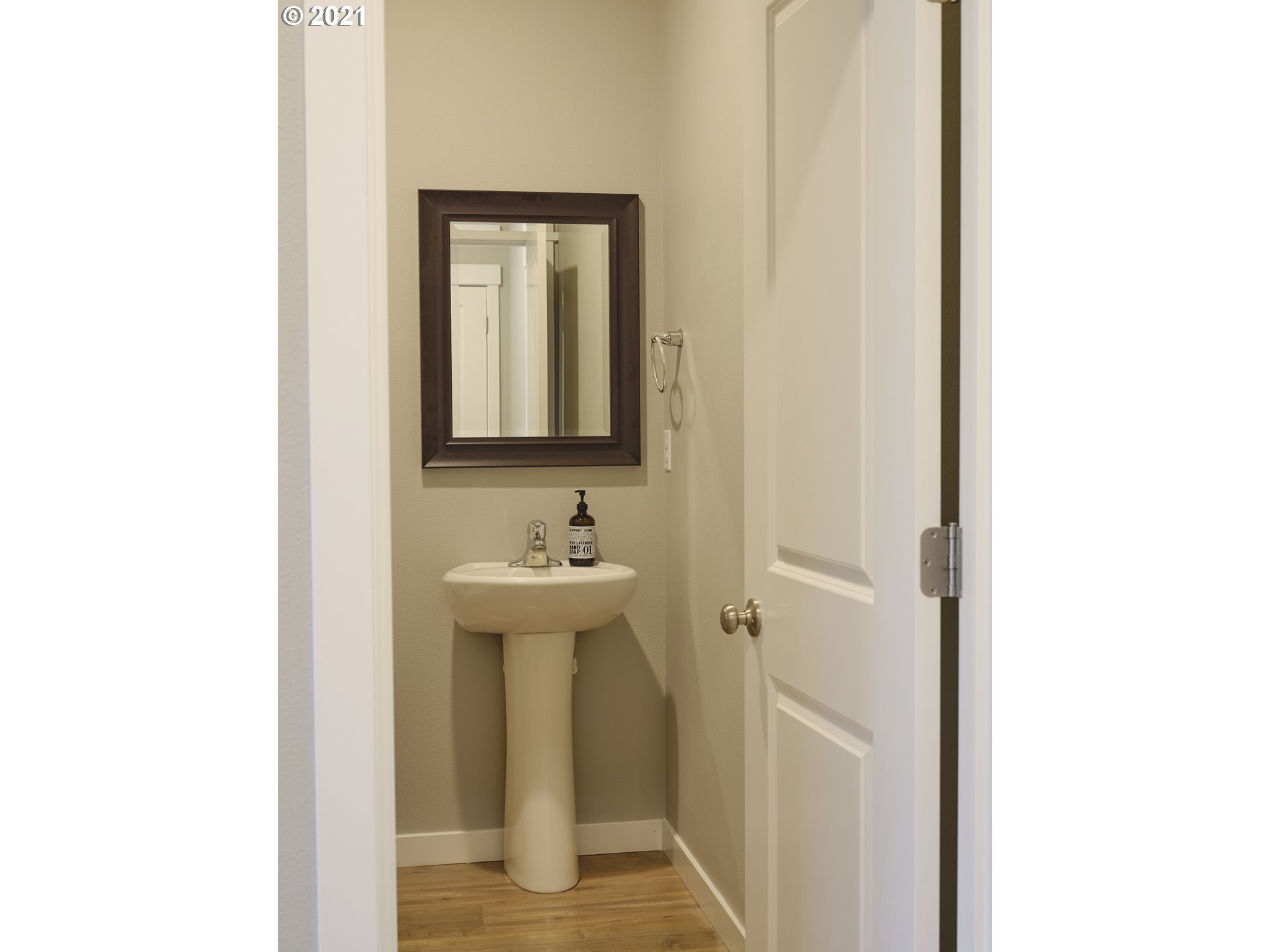 17100 Northeast 14th Avenue Ridgefield, WA 98642 - Photo 18 of 29 Gallery Image 18