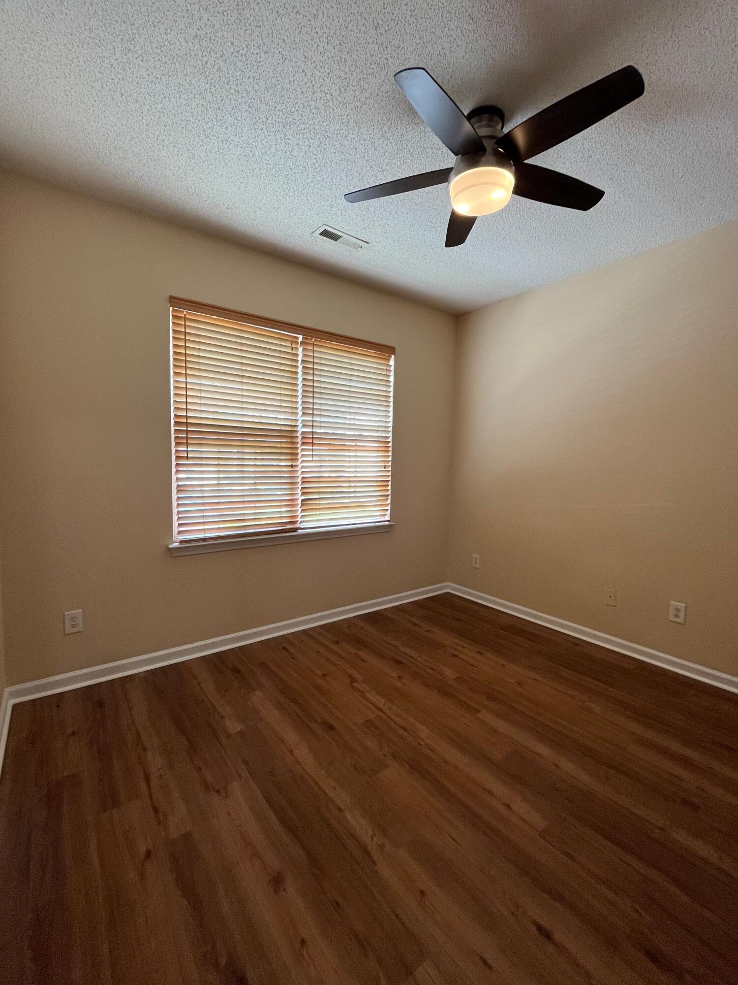 285 Brookshire Road Goose Creek, SC 29445 - Photo 3 of 14 285.3