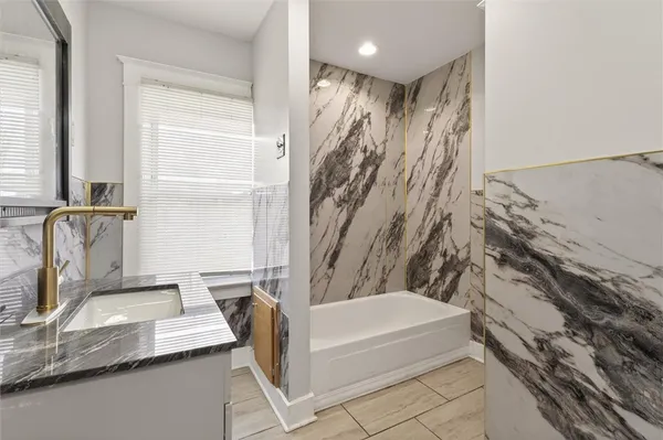 $99,900 | 145 Devonshire Court, Rochester, NY 14619