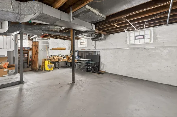 $99,900 | 145 Devonshire Court, Rochester, NY 14619