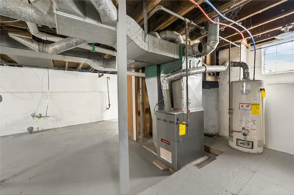 $99,900 | 145 Devonshire Court, Rochester, NY 14619