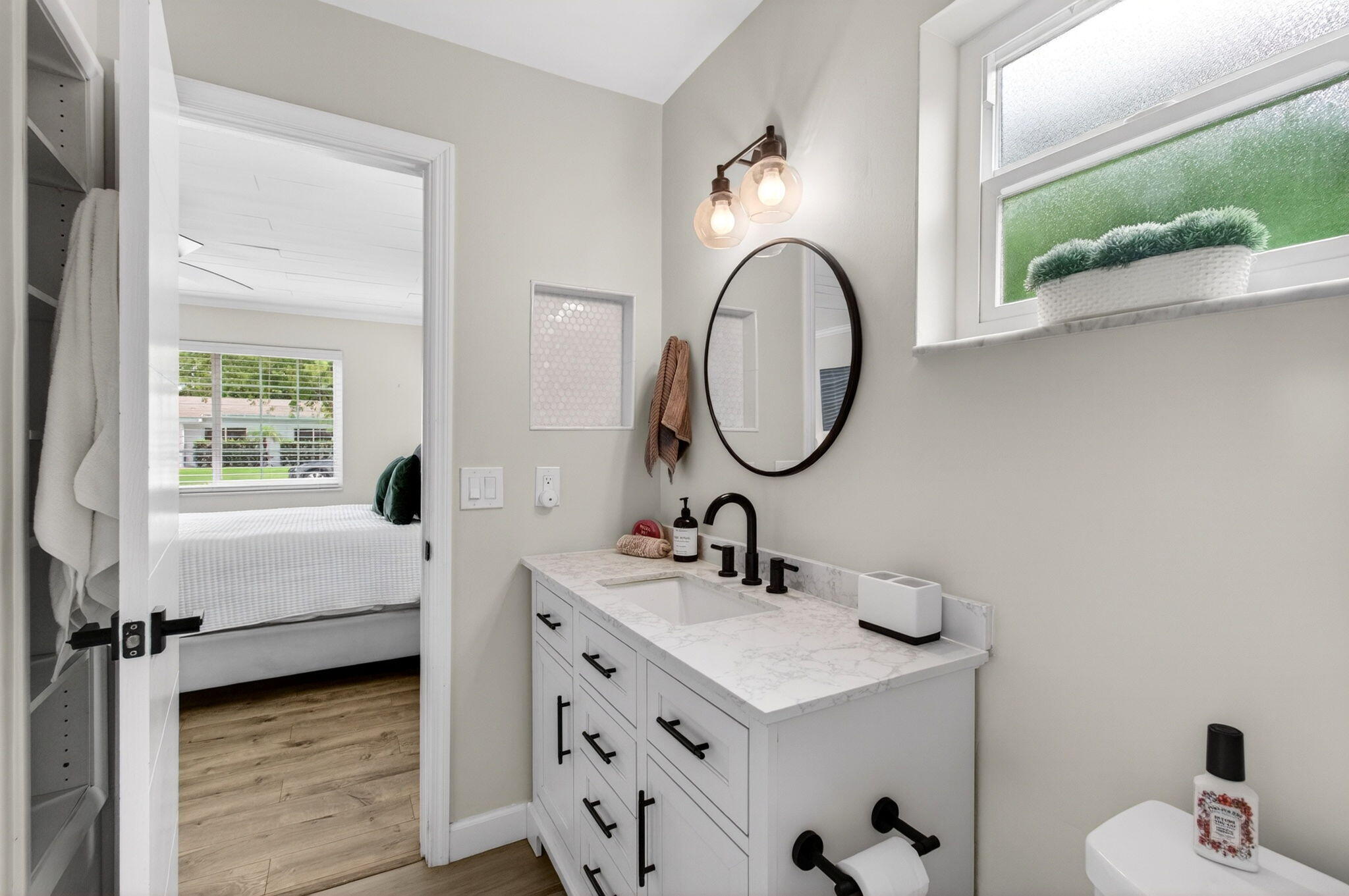 998 Southwest 7th Street Boca Raton, FL 33486 - Photo 20 of 82 20-web-or-mls-DSC_8136