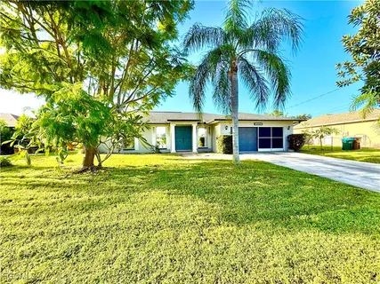 $249,999 | 1222 Southeast 18th Terrace, Cape Coral, FL 33990