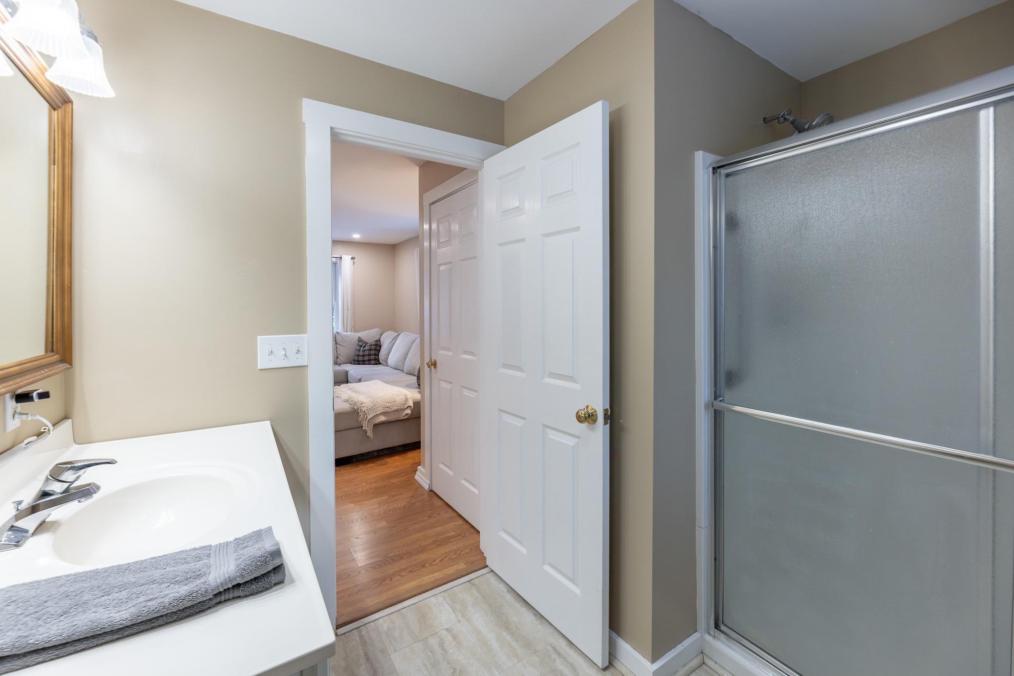 473 Taylor Drive Windsor, VT 05089 - Photo 17 of 36