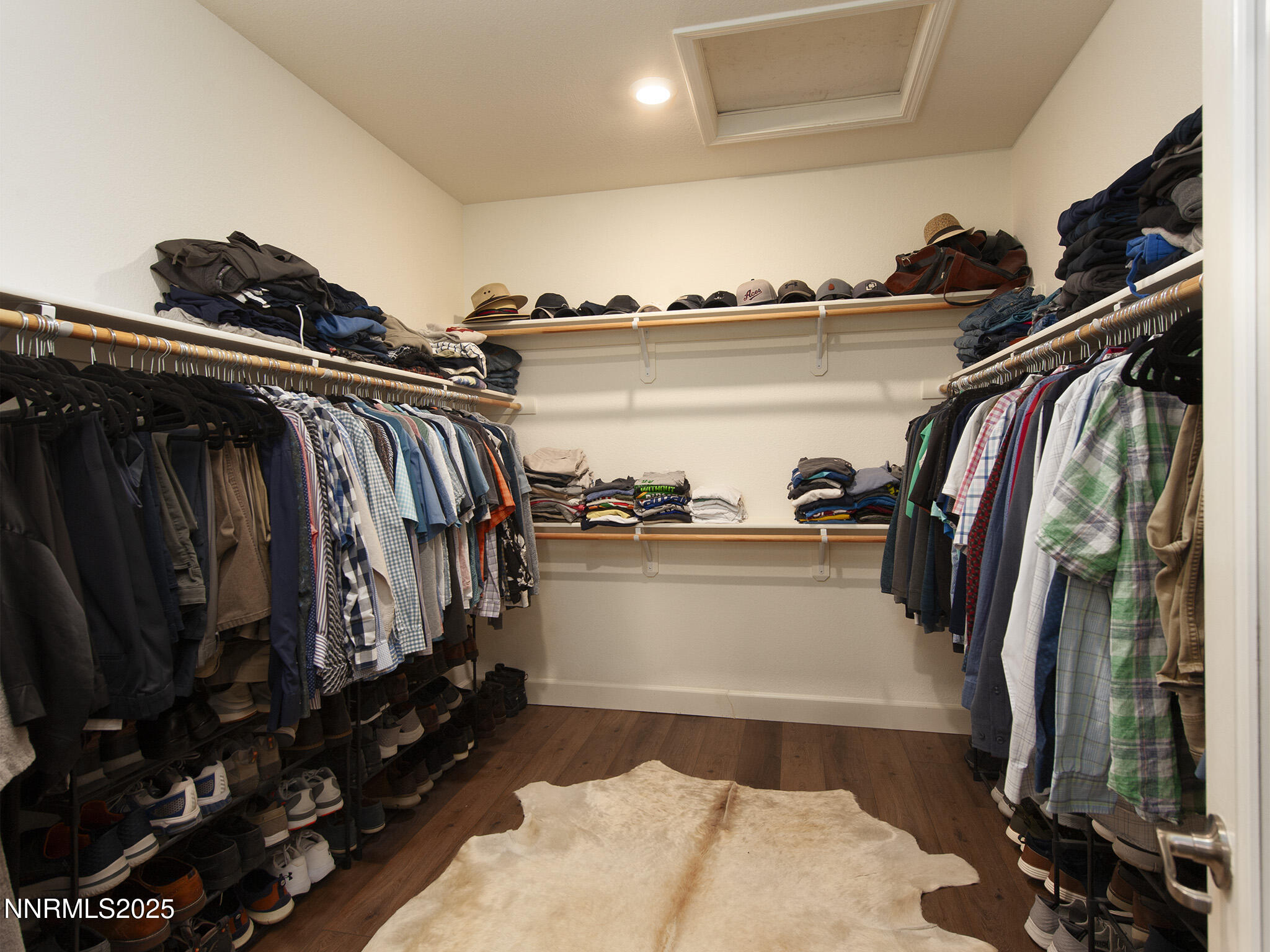 10326 Palladium Mine Drive Reno, NV 89521 - Photo 24 of 50 walk in