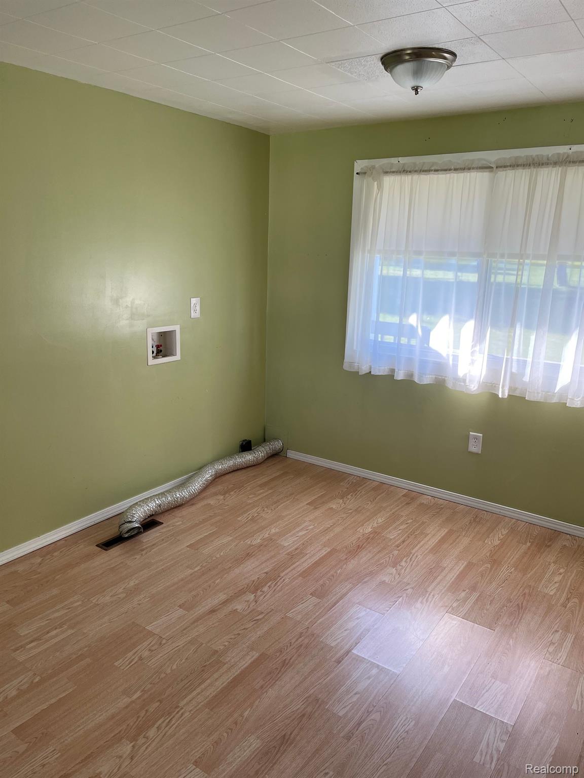 1216 Baldwin Road Lapeer, MI 48446 - Photo 15 of 39 Gallery Image 15