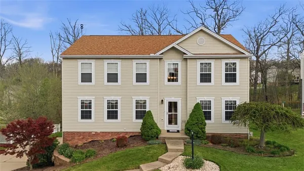 $549,900 | 529 Grandshire Drive, Cranberry Township, PA 16066